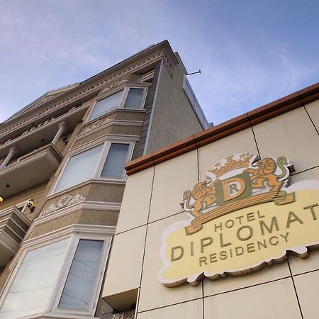 Hotel Diplomat Residency Ню Делхи Екстериор снимка