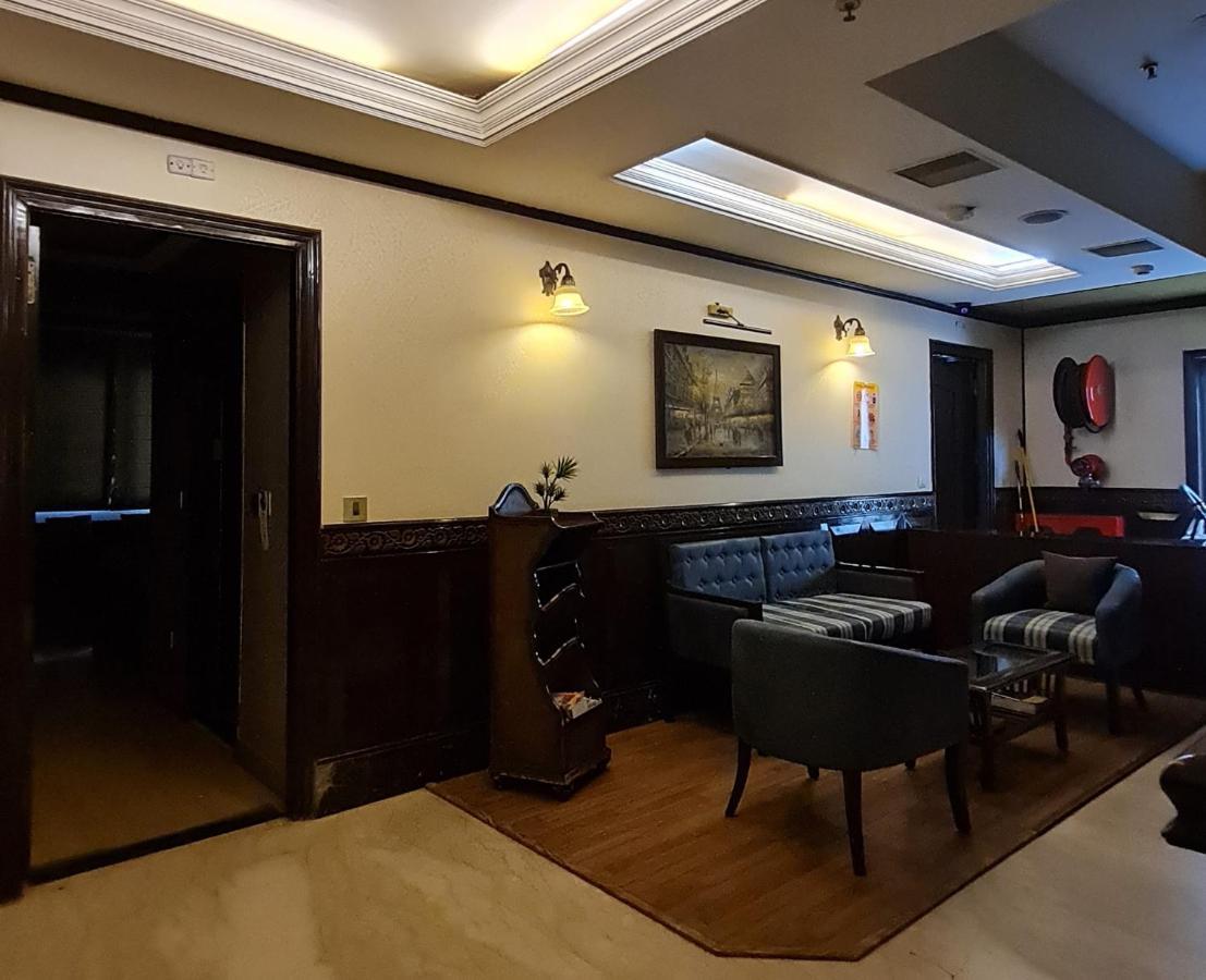 Hotel Diplomat Residency Ню Делхи Екстериор снимка