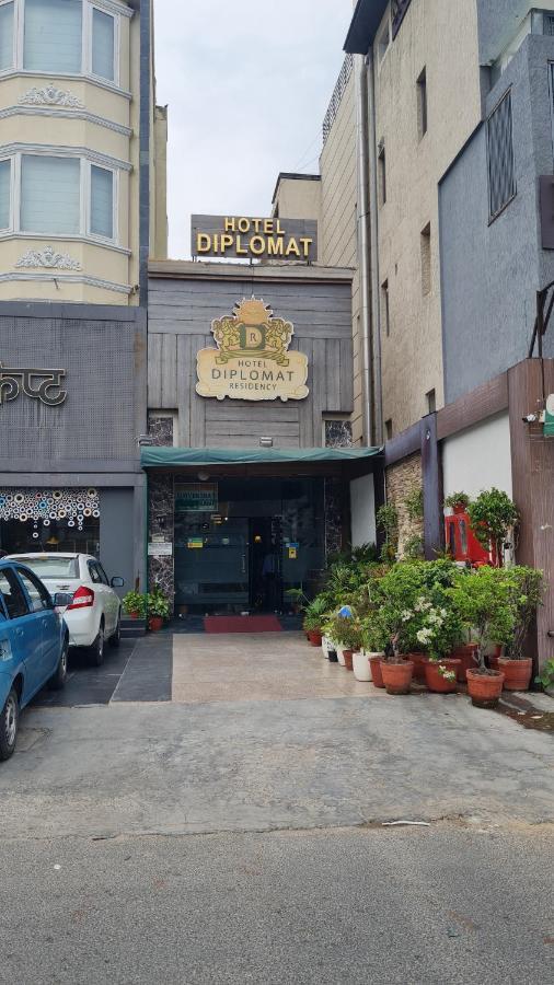 Hotel Diplomat Residency Ню Делхи Екстериор снимка